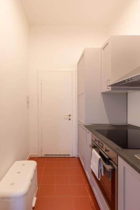 Elegante Bilocale Porta Genova - Mirable Pm Daire Milano Dış mekan fotoğraf