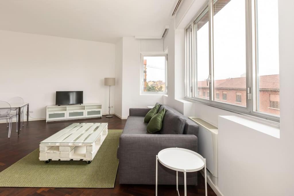 Elegante Bilocale Porta Genova - Mirable Pm Daire Milano Dış mekan fotoğraf